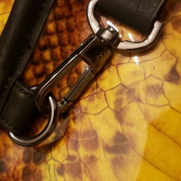 FRENCH connection tote - Picture 7 of 11